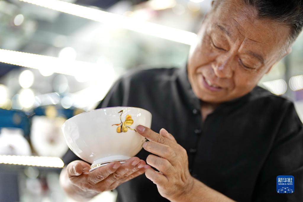 vg棋牌官方